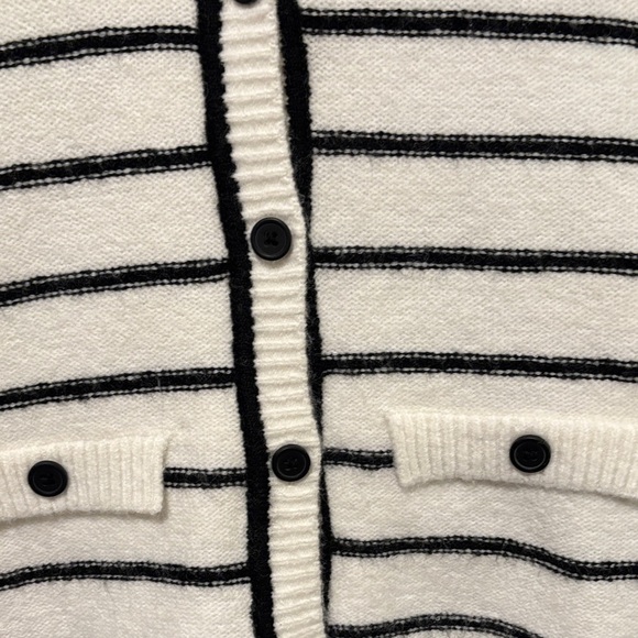 H&M Black and White Striped Button Down Shirt - Picture 4 of 5